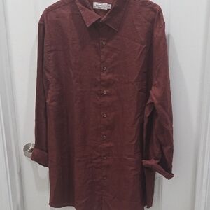 Men's Casual Burgundy Button-Down Shirt